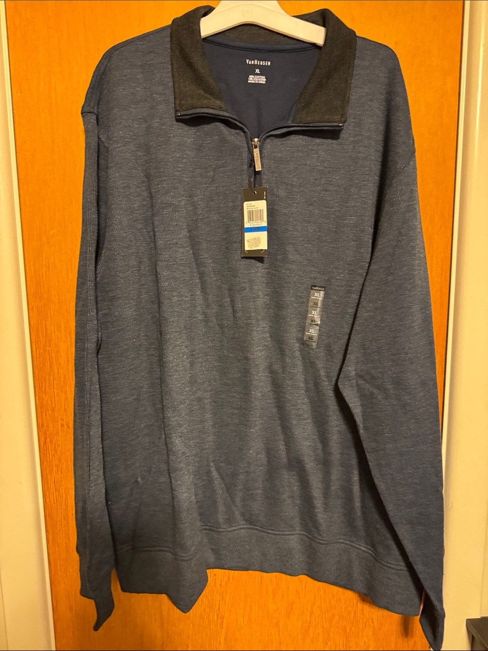 Van Heusen Men’s Navy Heather Zip-Neck Pullover with Dark Collar